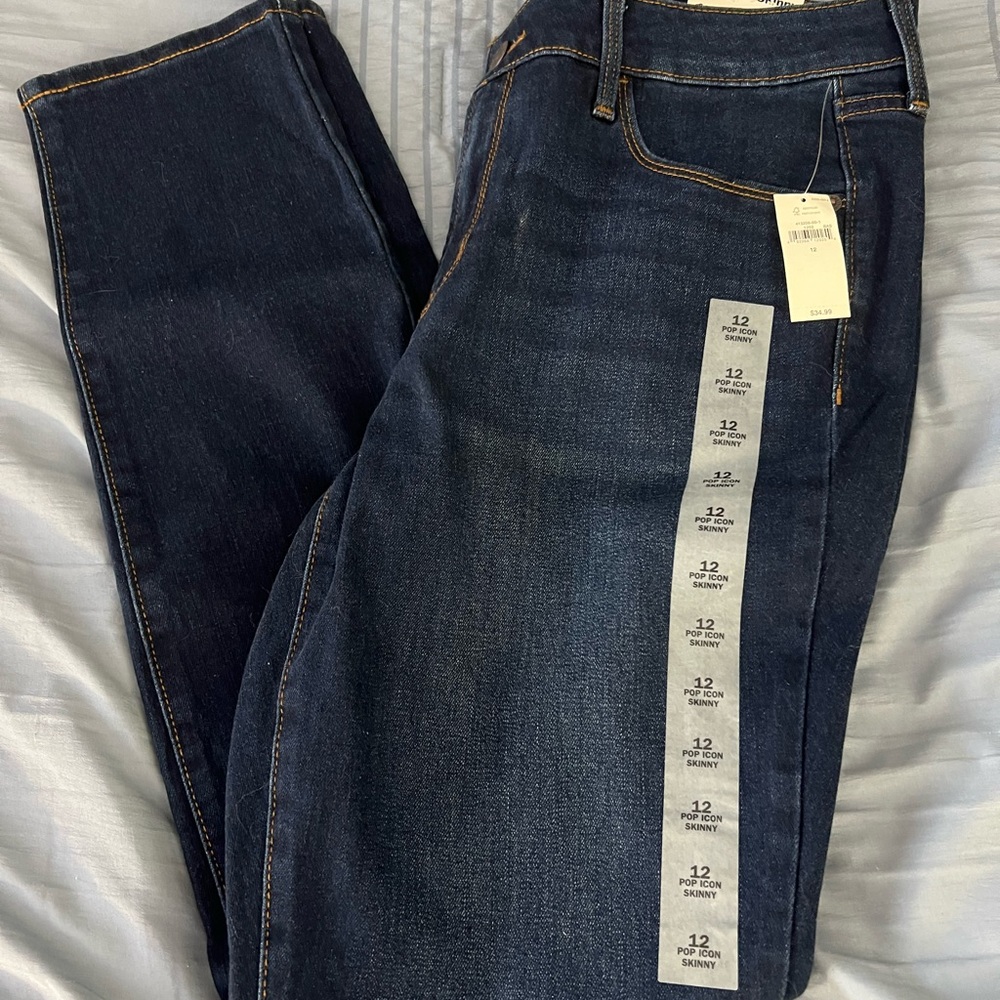 NWT: Old Navy Pop Icon Jeans women’s size 12